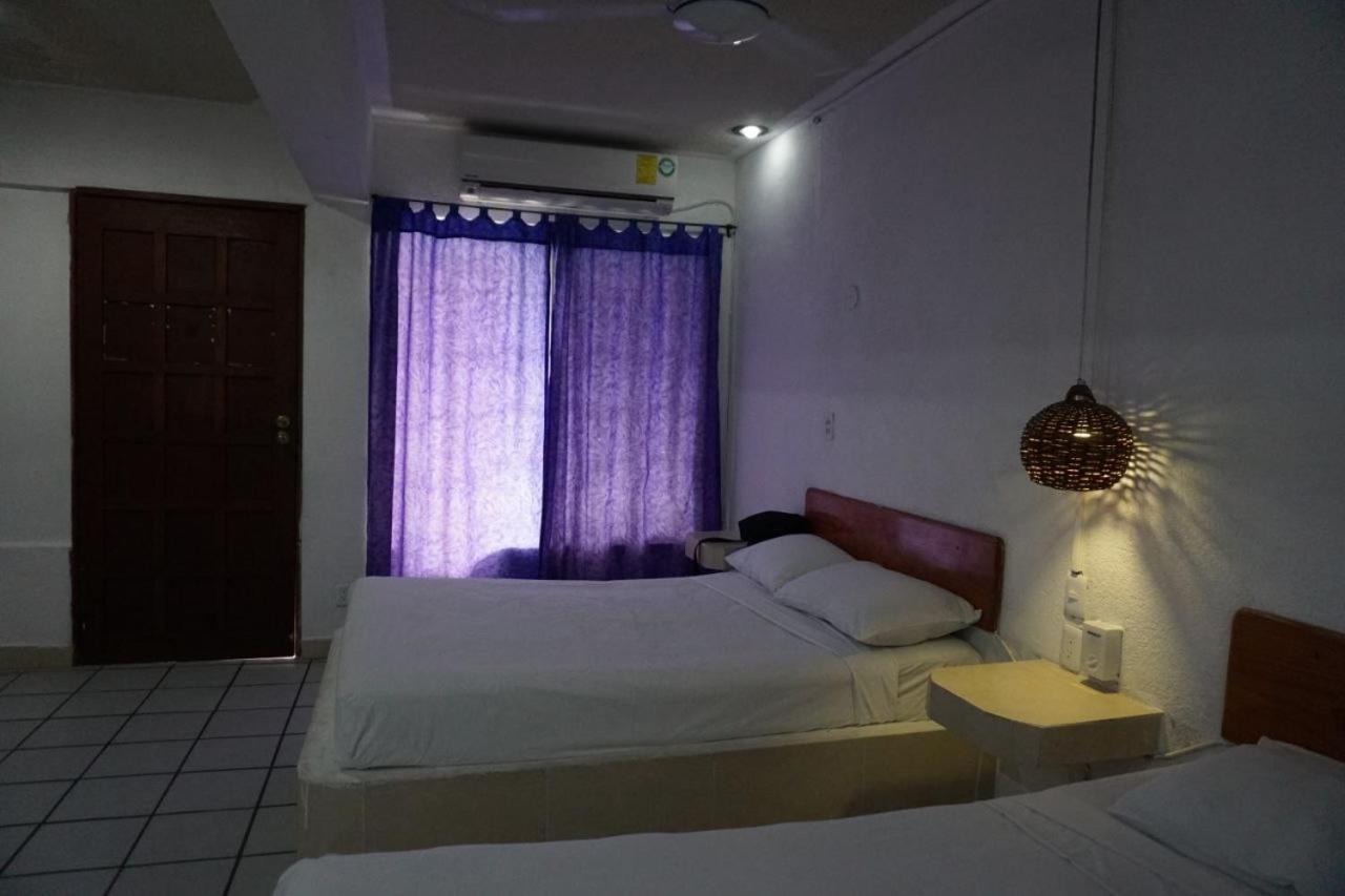 Hostelito Hotel コスメル エクステリア 写真